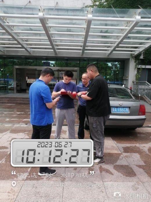 簡篇-【紅心向黨 人水和諧】優化營商環境 提升服務水平---區自來水公司組織開展“三上門、三集成”服務