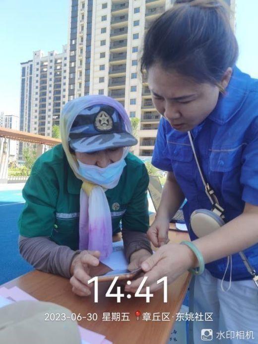 簡篇-【紅心向黨 人水和諧】優化營商環境 提升服務水平---區自來水公司組織開展“三上門、三集成”服務