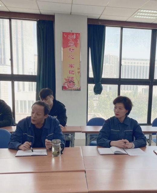 簡篇-【初心產發 四融五有】“五一”我在崗丨堅守詮釋責任 服務彰顯擔當